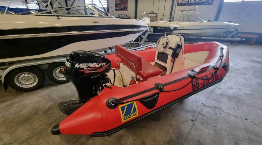 Zodiac Pro 420 RIB