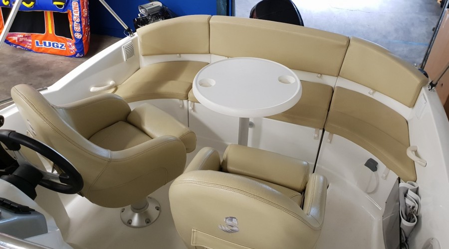 Prachtige Beneteau Flyer 550 Sundeck