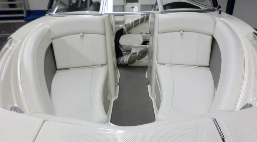 Bayliner 225 Flight Series