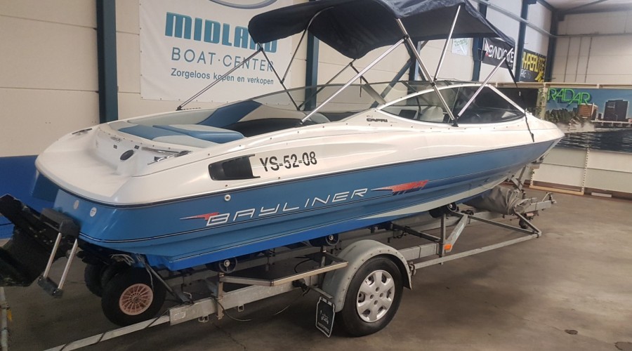 Bayliner 2050 Capri Bowrider