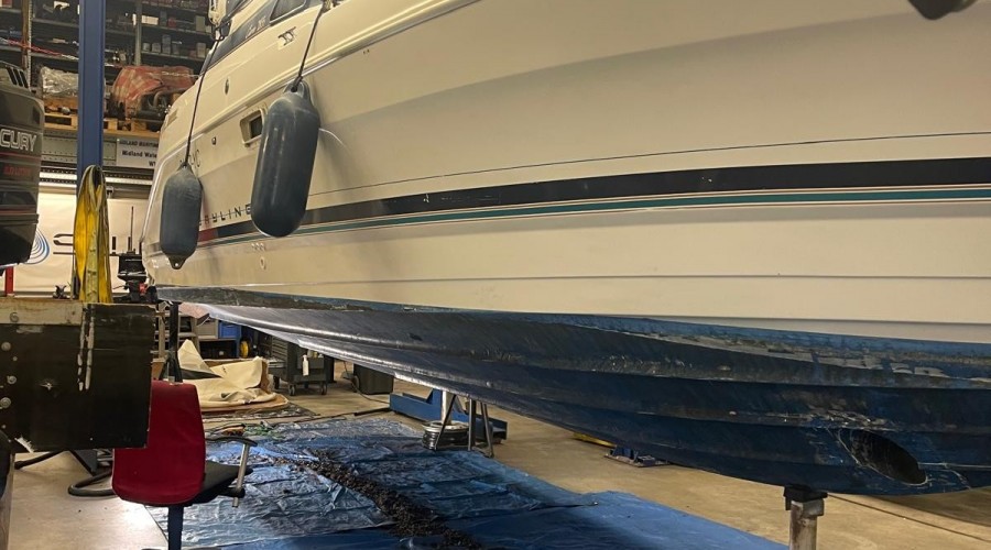 Bayliner 2855 (zéér compleet)