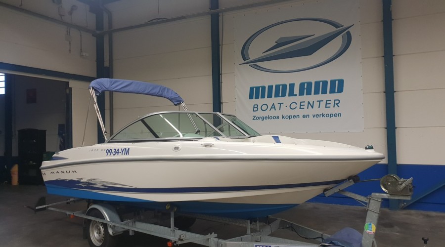 Maxum 1800 MX Bowrider