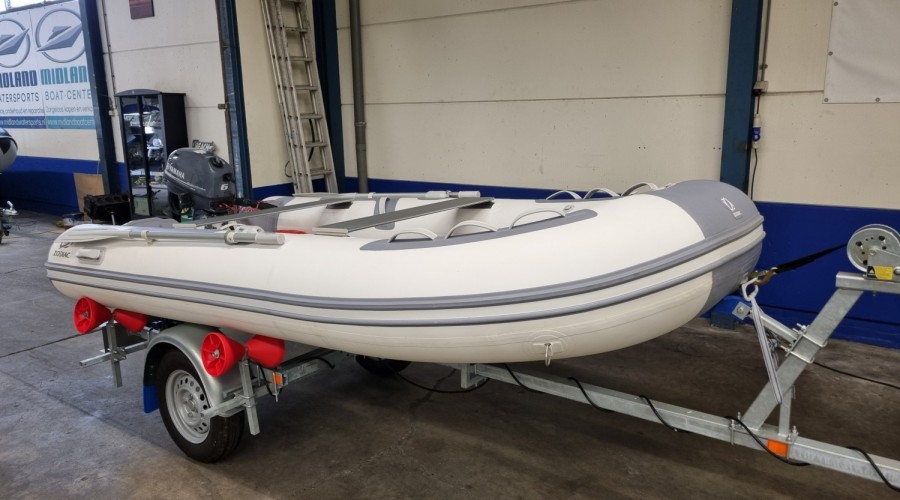 Zodiac Cadet 350ALU met Yamaha F6 en trailer (zéér compleet)